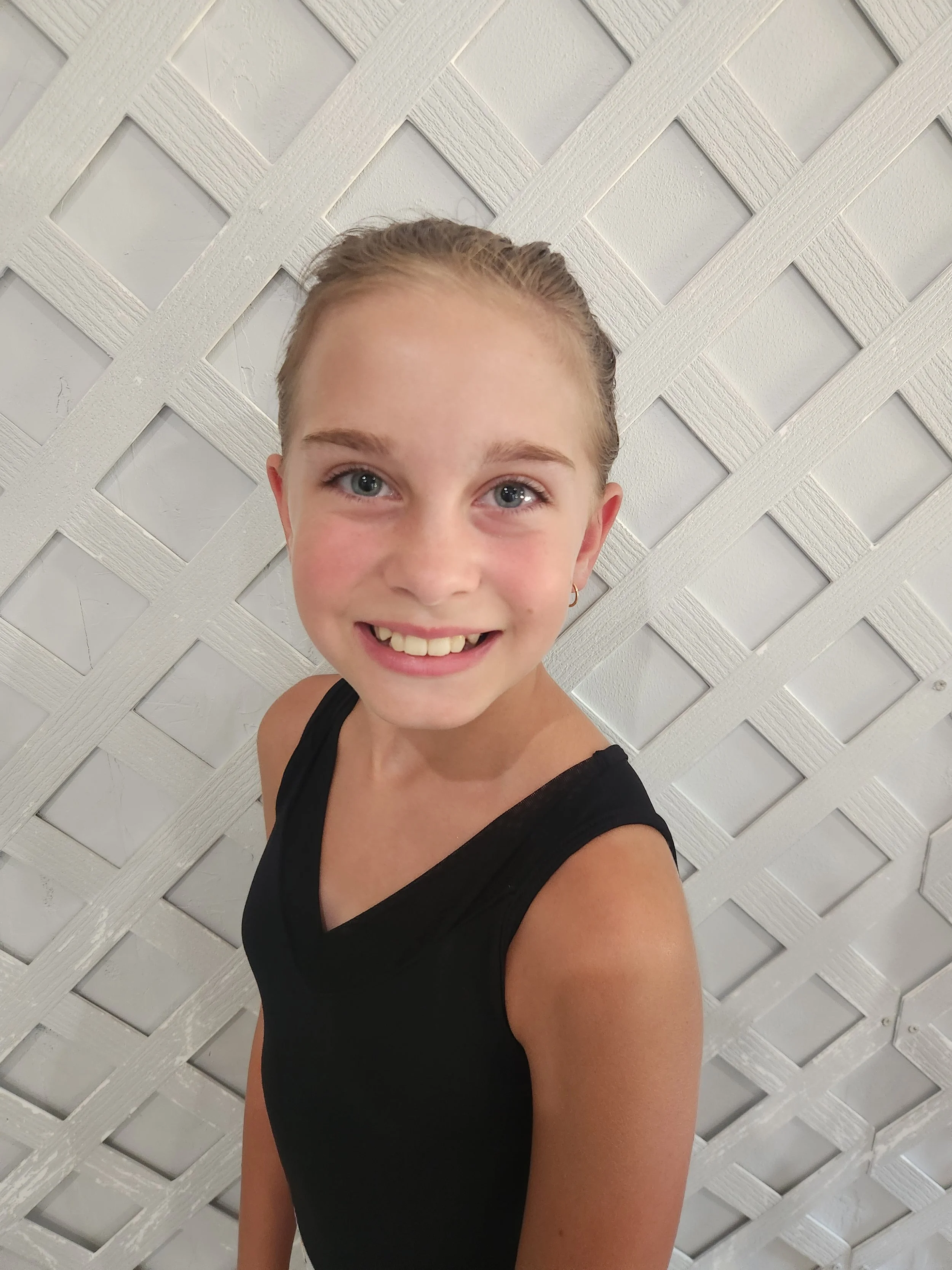 Headshot_Hattie Herrmann.jpg