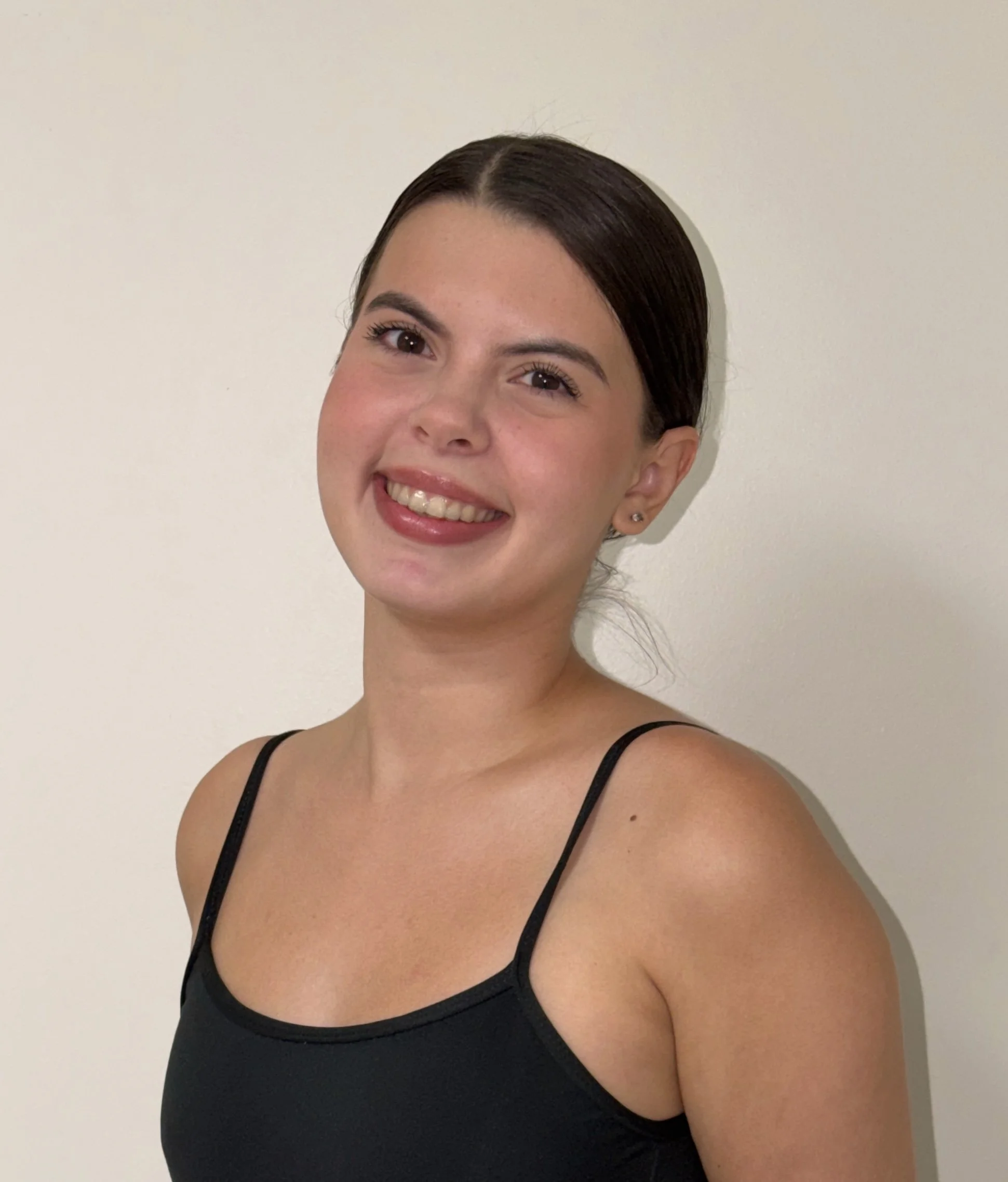 Headshot_Carolena Knott.jpg