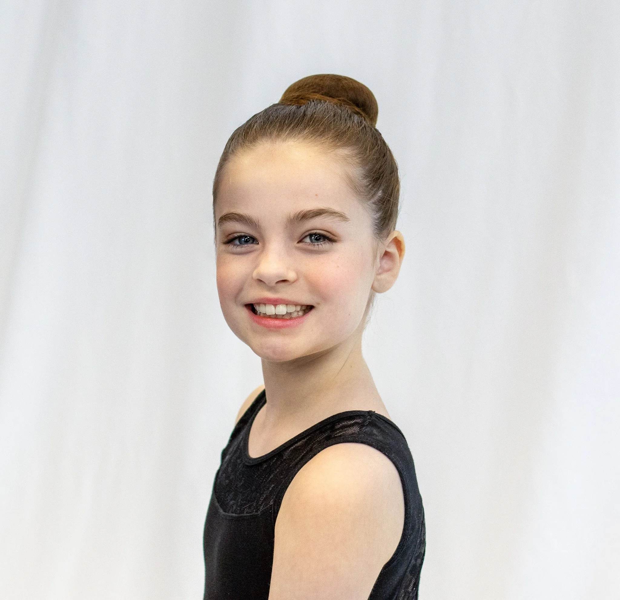 Headshot_Cora Stauffer.jpg