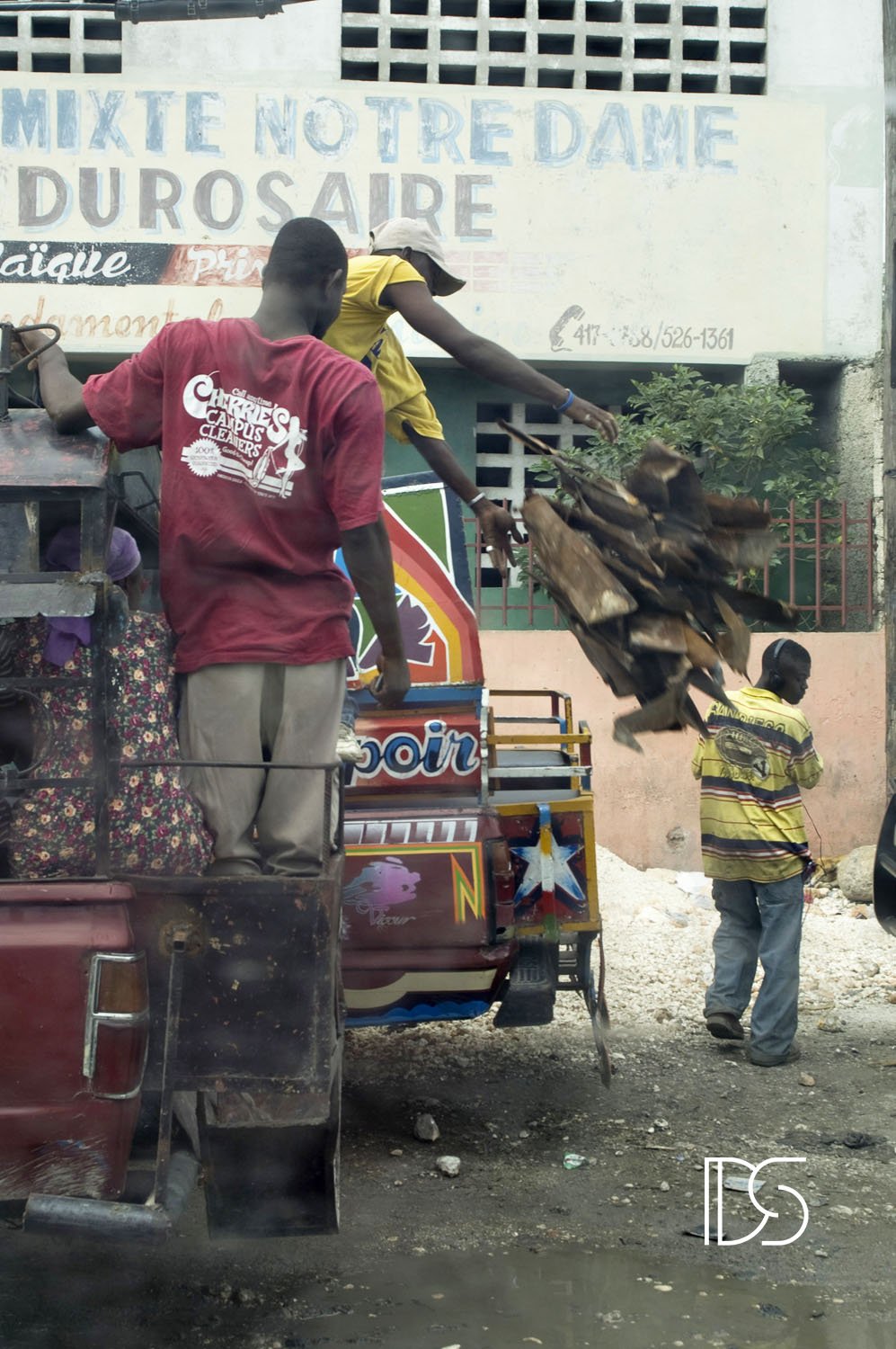 WebsiteHaiti_03_wm.jpg