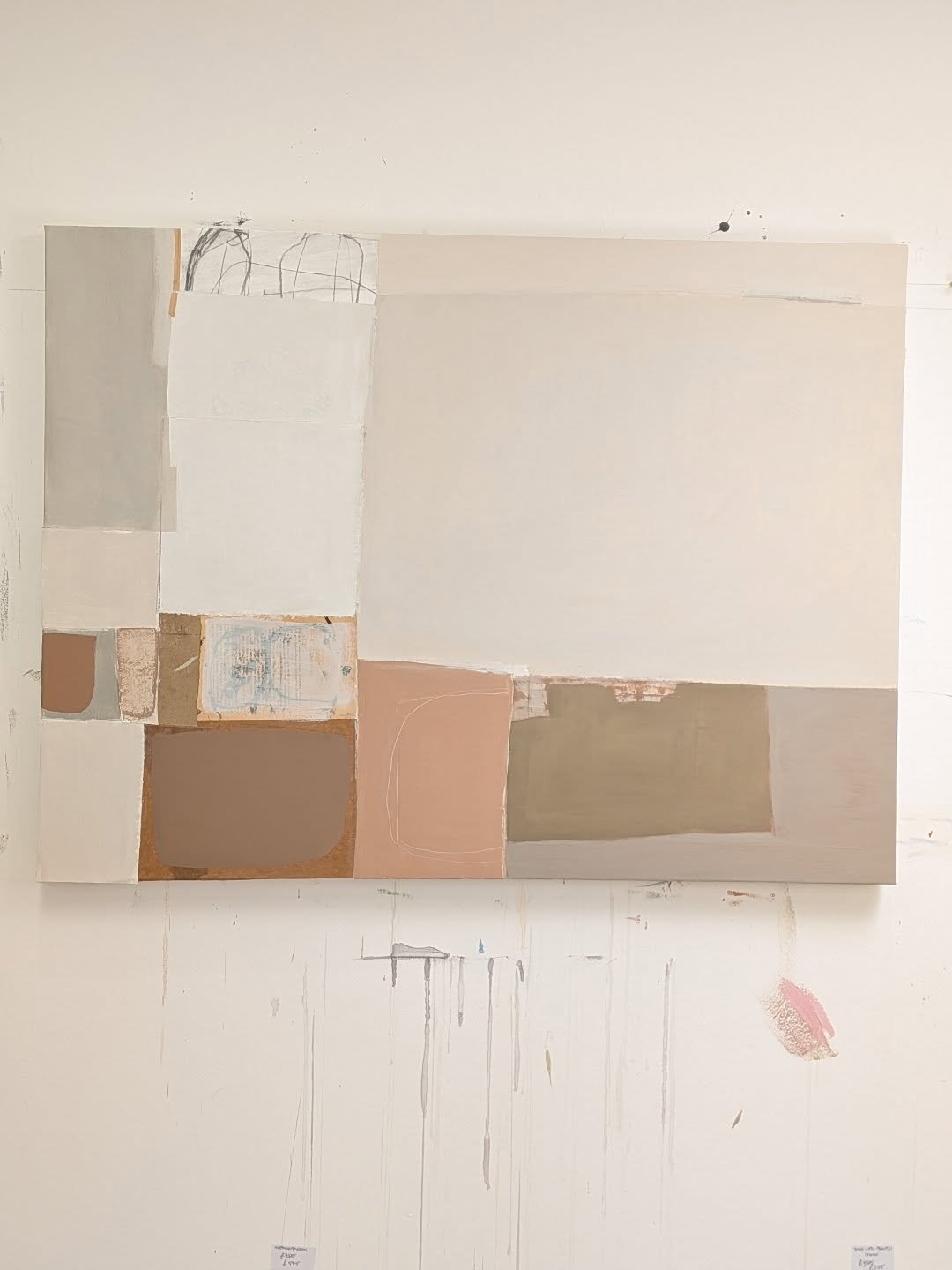 For a long time I've wanted to create work that was more spacious. Less bity. Bold but not shouty. Subtle but quietly confident. This piece on my studio wall feels like a turning point. I love those soft grey areas and have no temptation to break the