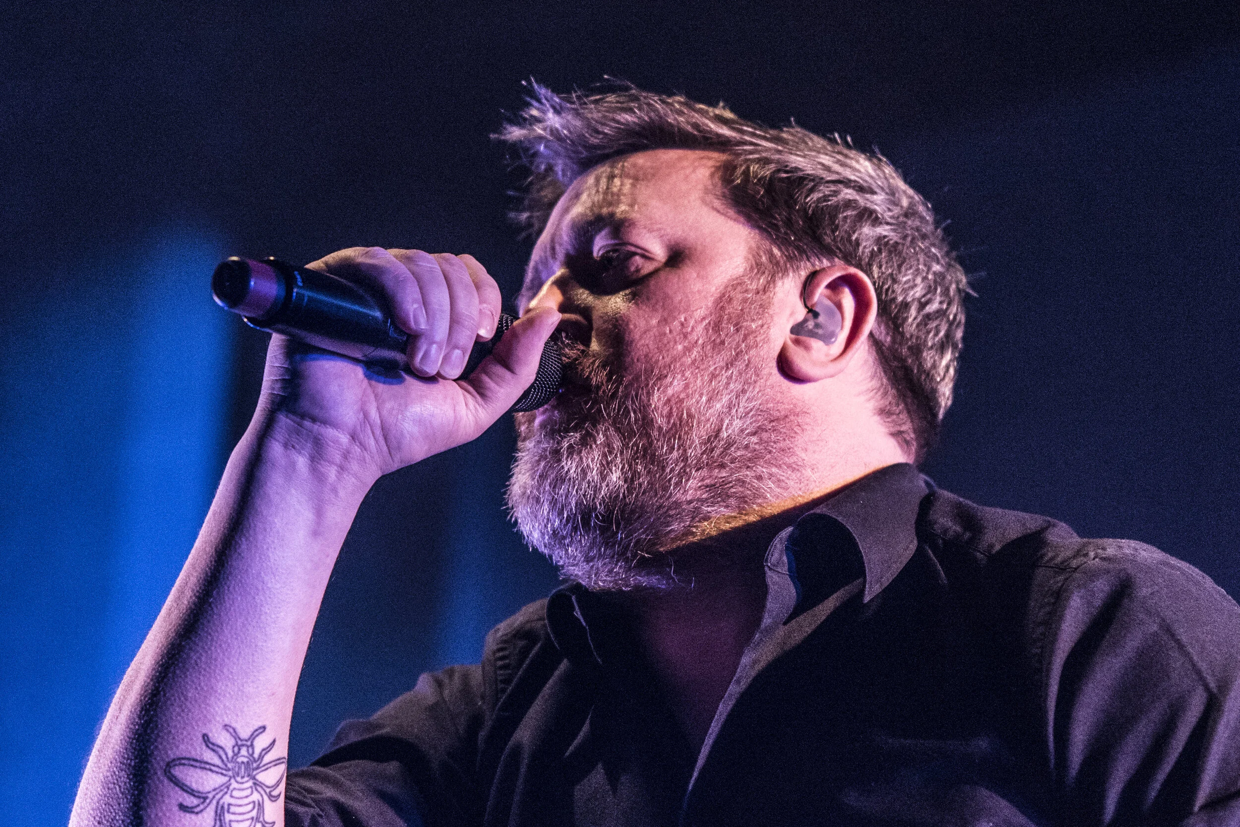 07 - Guy Gravey of Elbow performing at Edinburgh's Usher Hall - 12-03-17 - Picture By Calum Buchan Photography.jpg