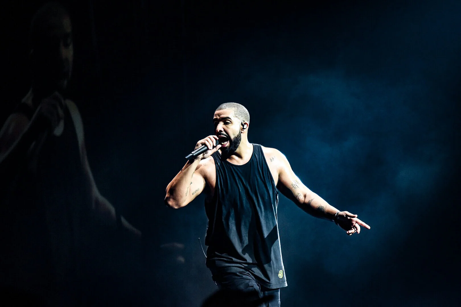 01 - Drake Performs at Glasgow's SSE Hydro as part of The Boy Meets Word Tour - 23-03-17 - Picture By - Calum Buchan Photography.jpg