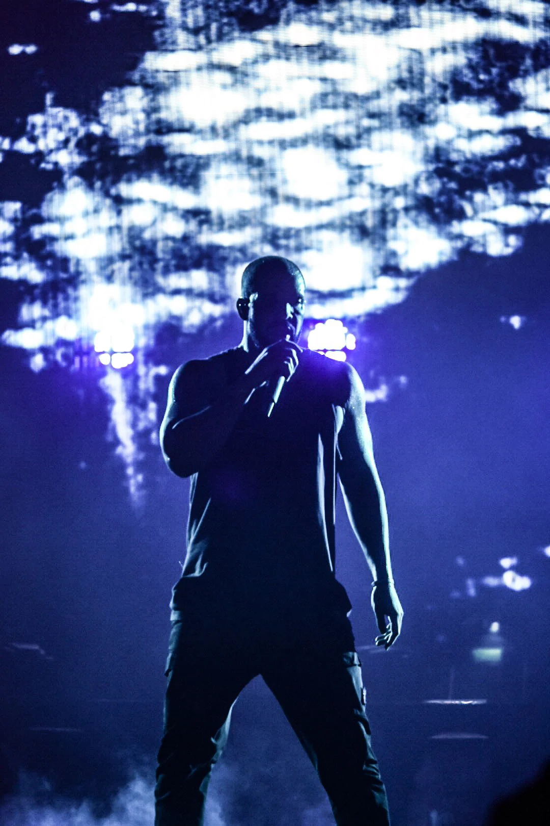 06 - Drake Performs at Glasgow's SSE Hydro as part of The Boy Meets Word Tour - 23-03-17 - Picture By - Calum Buchan Photography.jpg