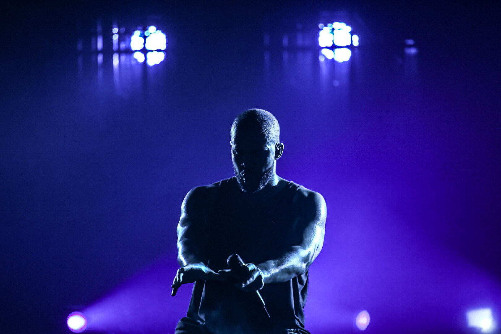 08 - Drake Performs at Glasgow's SSE Hydro as part of The Boy Meets Word Tour - 23-03-17 - Picture By - Calum Buchan Photography.jpg