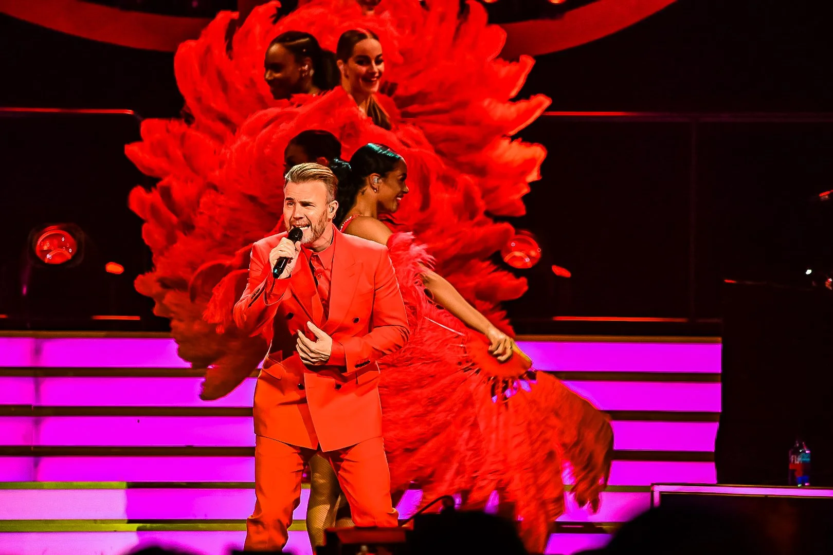 18 - Gary Barlow performing at Glasgow's OVO Hydro - 01.12.2021 - Pic By - Calum Buchan.jpg