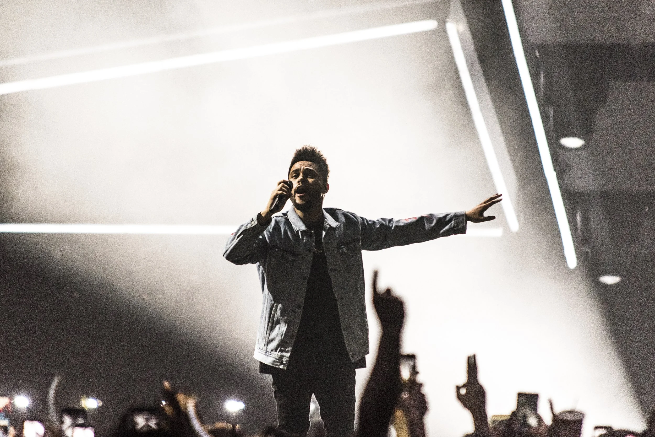 05 - The Weeknd performing at Glasgow's SSE Hydro - 10-03-17 - Picture By - Calum Buchan Photography.jpg