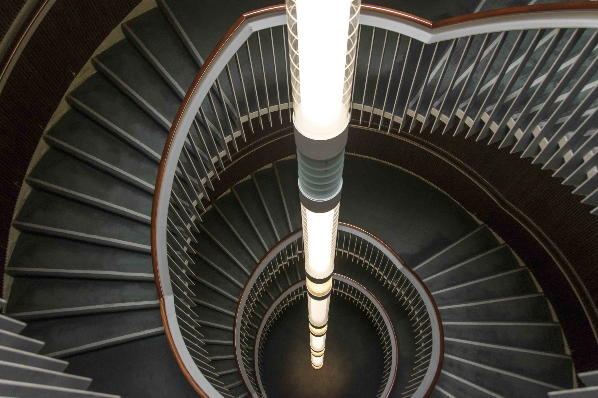 06 - Spiral Staircase.jpg