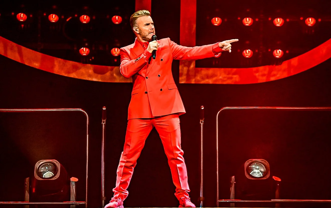 01 - Gary Barlow performing at Glasgow's OVO Hydro - 01.12.2021 - Pic By - Calum Buchan.jpg