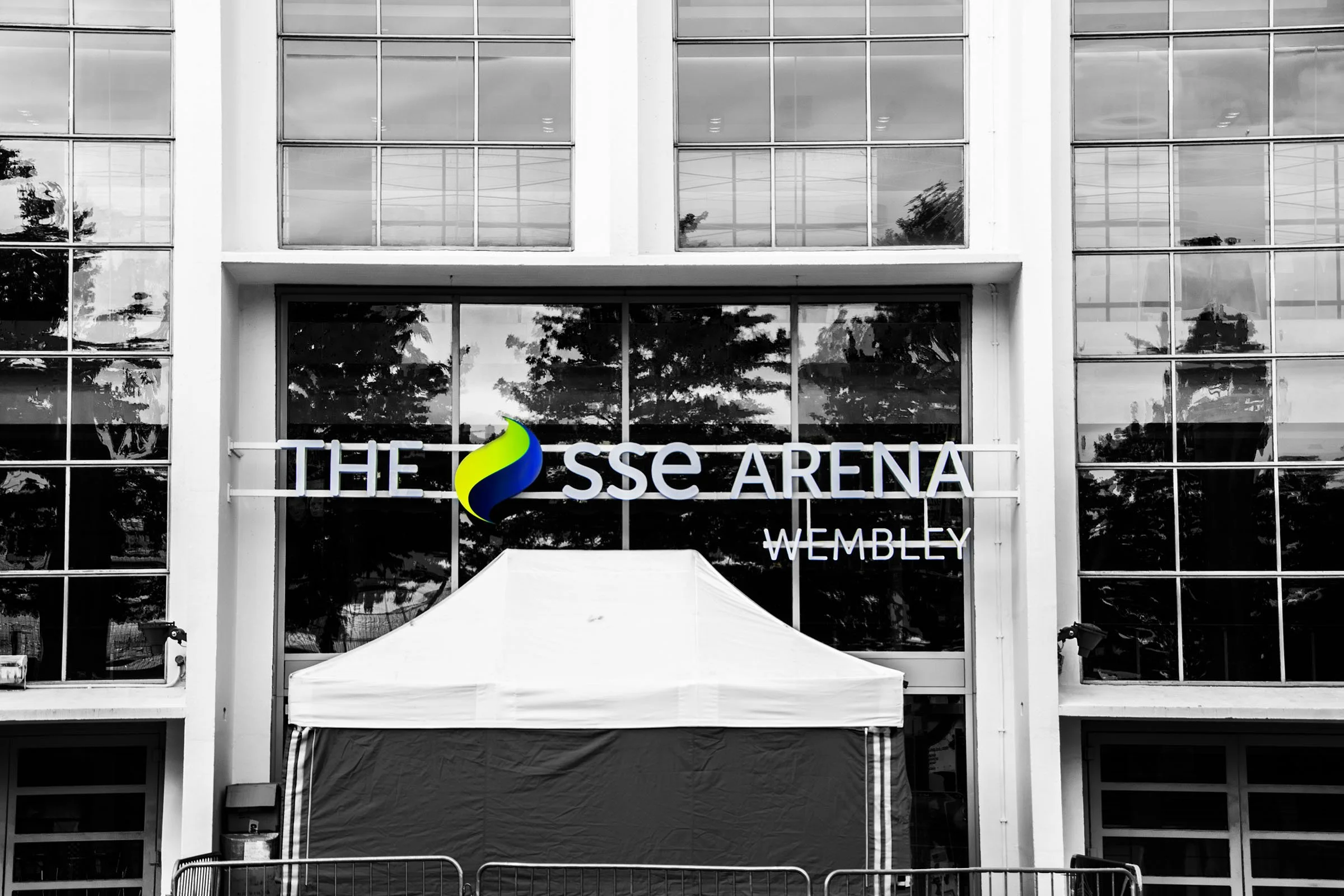 Sign 4 - The SSE Arena, Wembley Sign.jpg