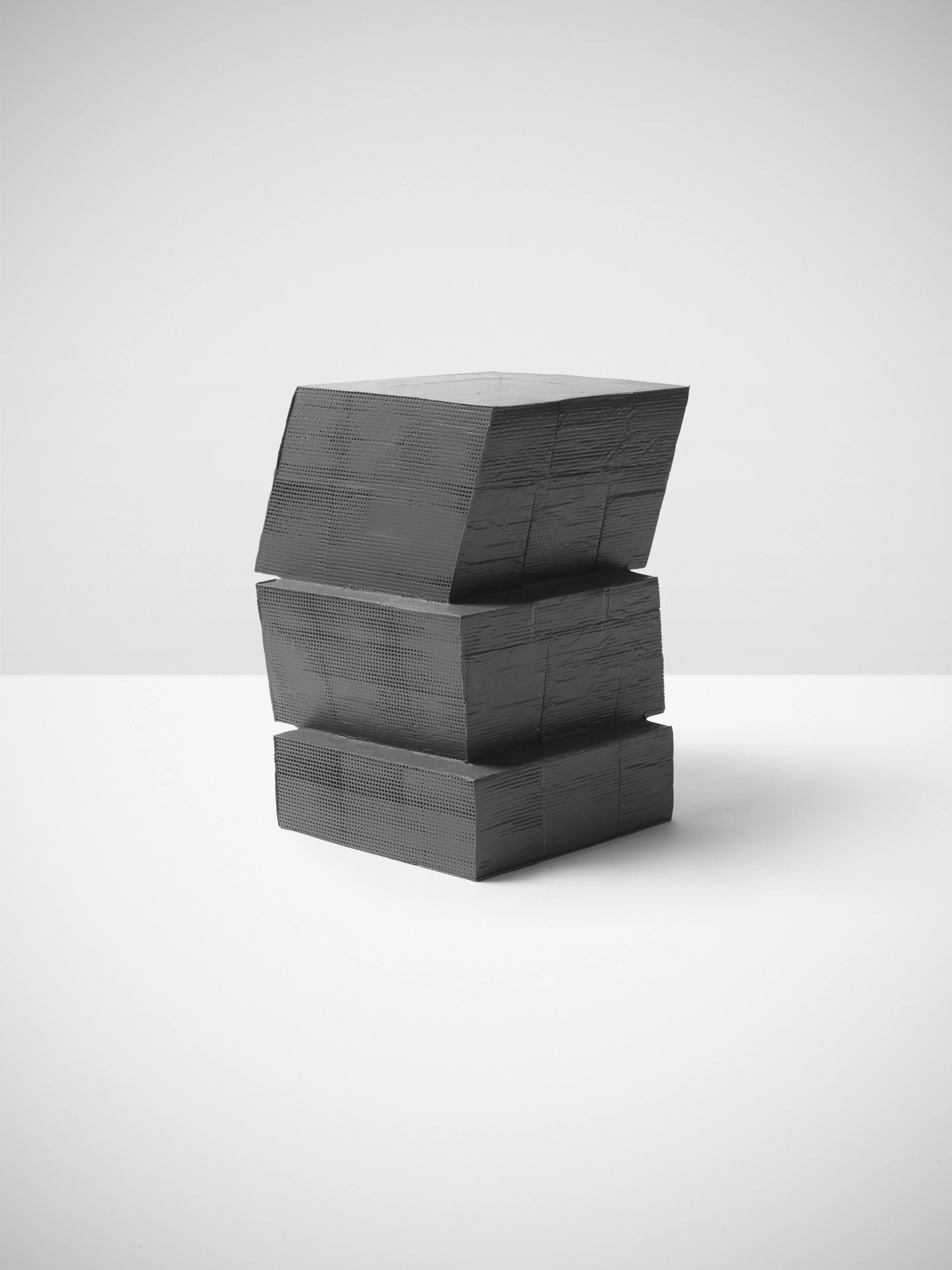 LAYERED_SERIES_STOOL_G01.jpg