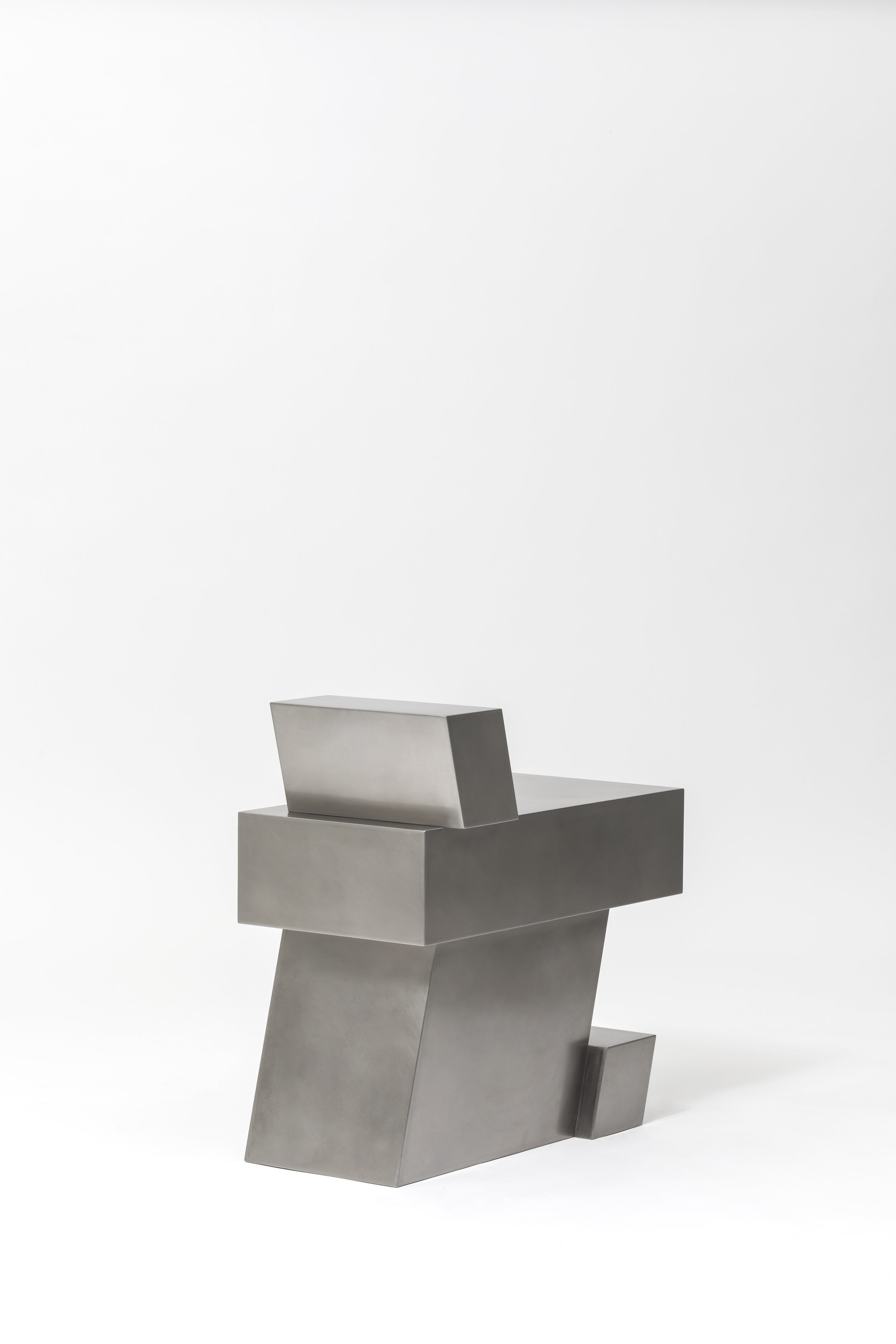 Layered_Steel_Chair_03_7.jpg