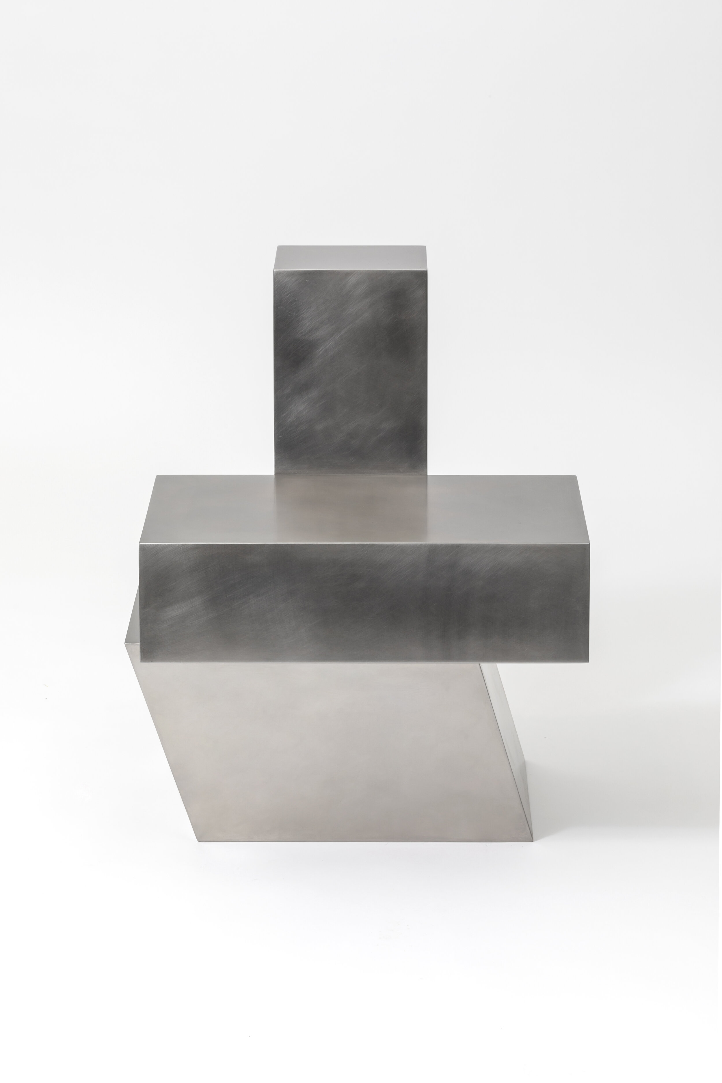layered_steel_chair_01_10.jpg