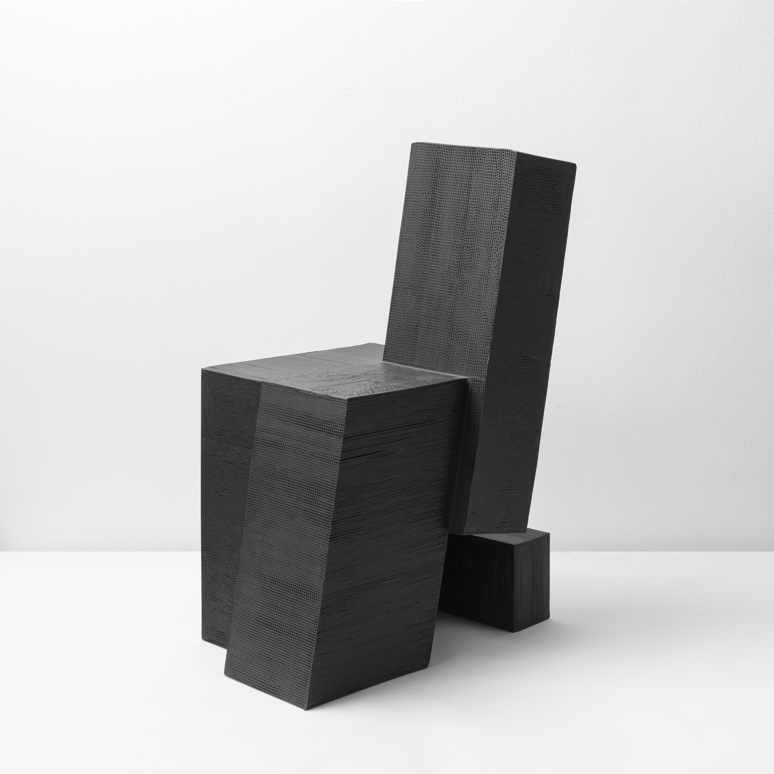 LAYERED_SERIES_CHAIR_B01.jpg