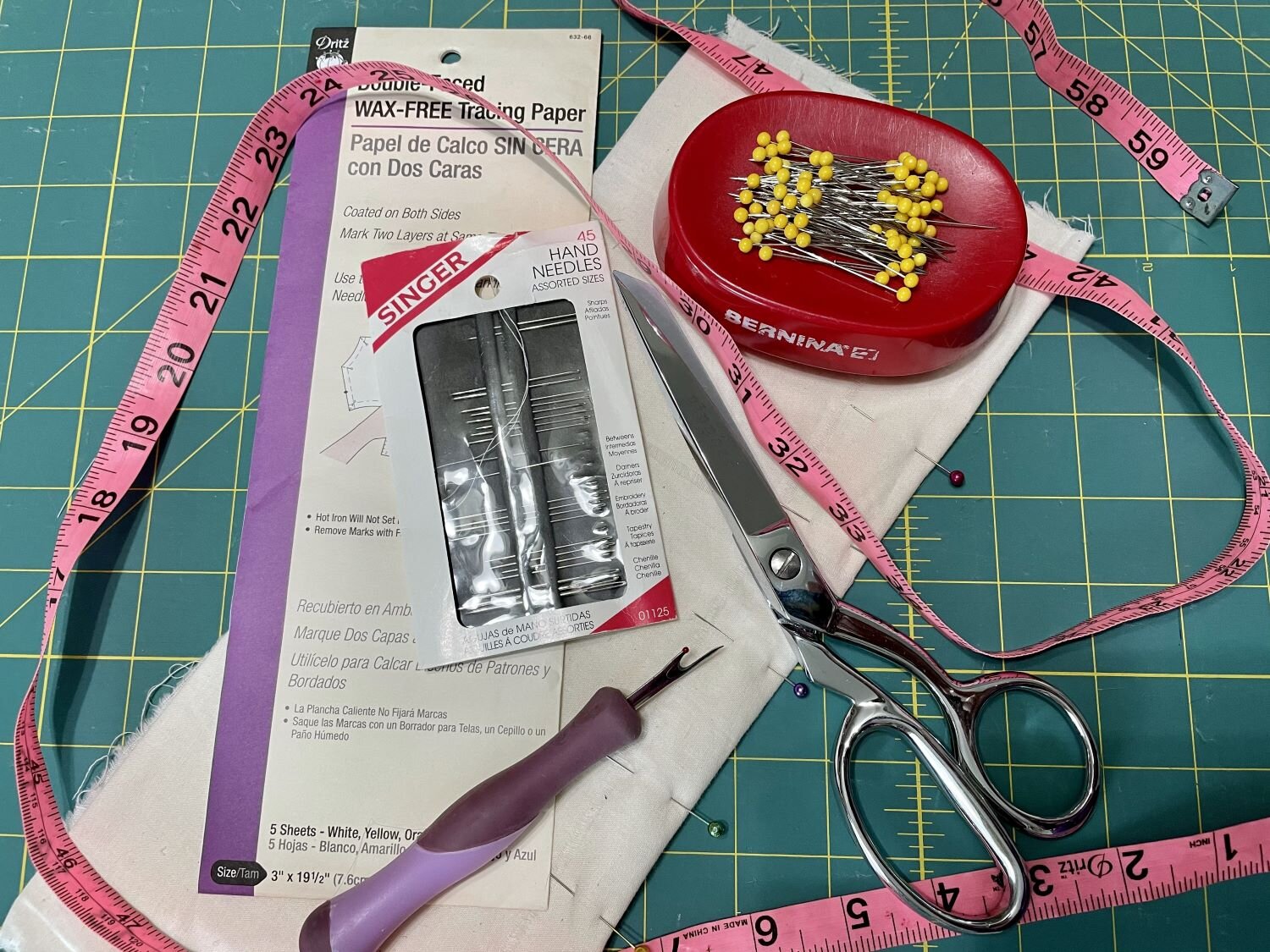 Sewing Basics #1: 10+ essential sewing tools for beginners