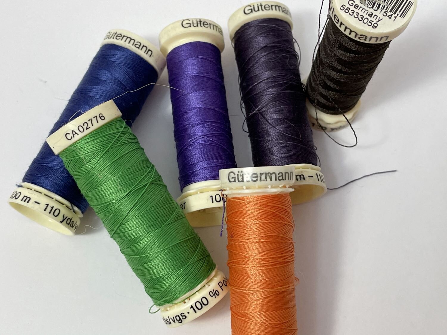 Heirloom Collection – wooden spools of thread