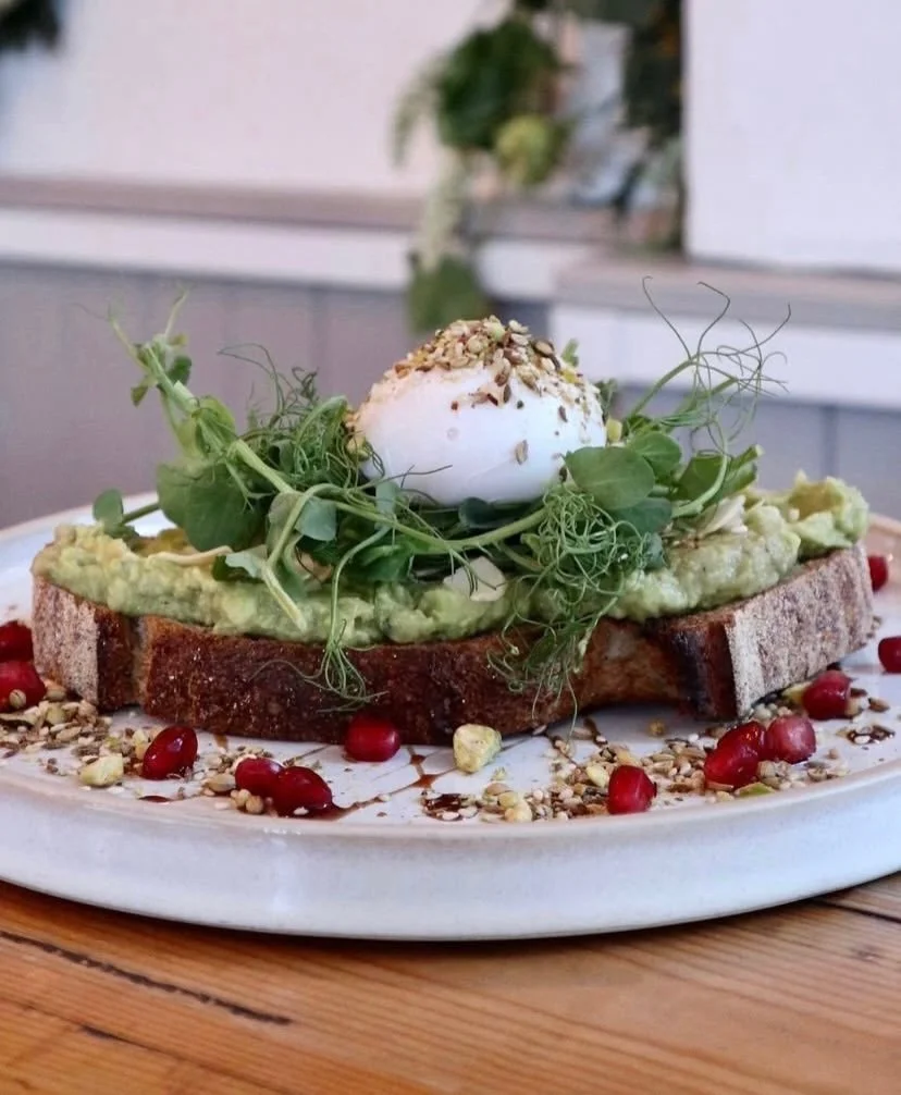 Simple, classic, and always a favourite - poached eggs with smashed avocado done right at Cafe Tamra 🥑🍳✨

#BrunchTime #AvoToast #CafeBrunch #EggsOnToast #WeekendEats