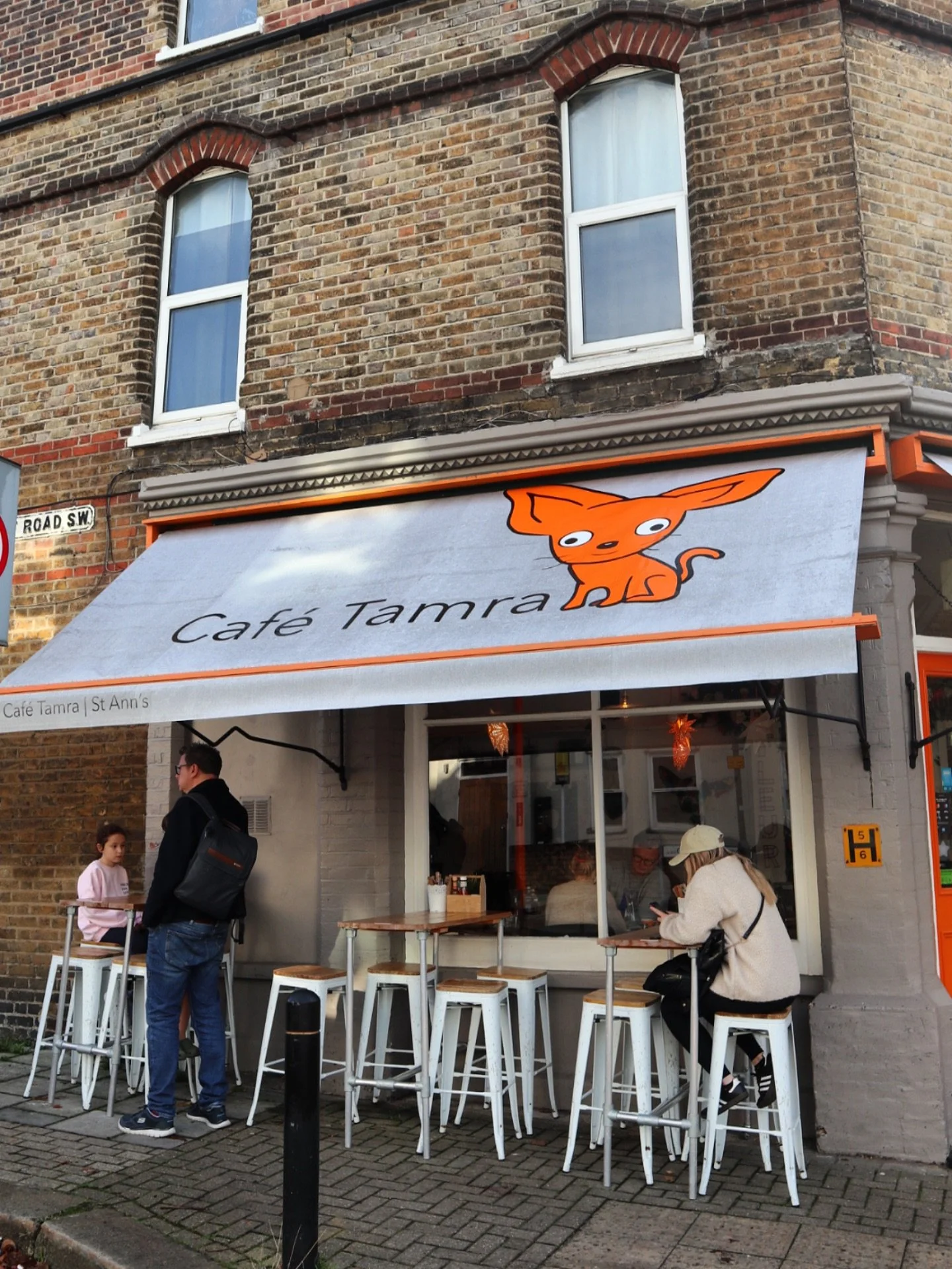 Brunch just hits different at Cafe Tamra ☕🥐 Good coffee, great vibes, and the kind of brunch that turns a quick catch-up into a whole mood. Who&rsquo;s joining next time?

#TamraWandsworth #LondonBrunch #CafeVibes #BrunchTime #Wandsworth