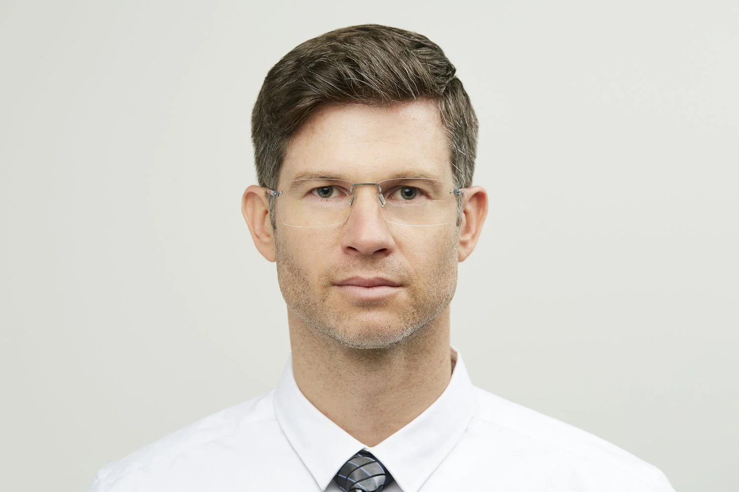 Professional product photography featuring eye-glasses brand Undergram.