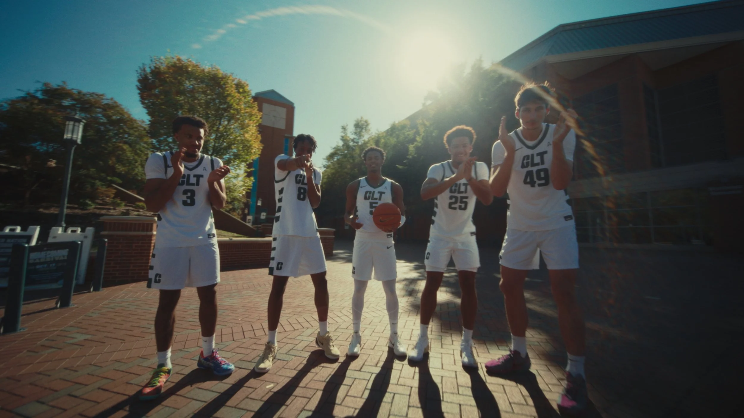 CLT MBB '25