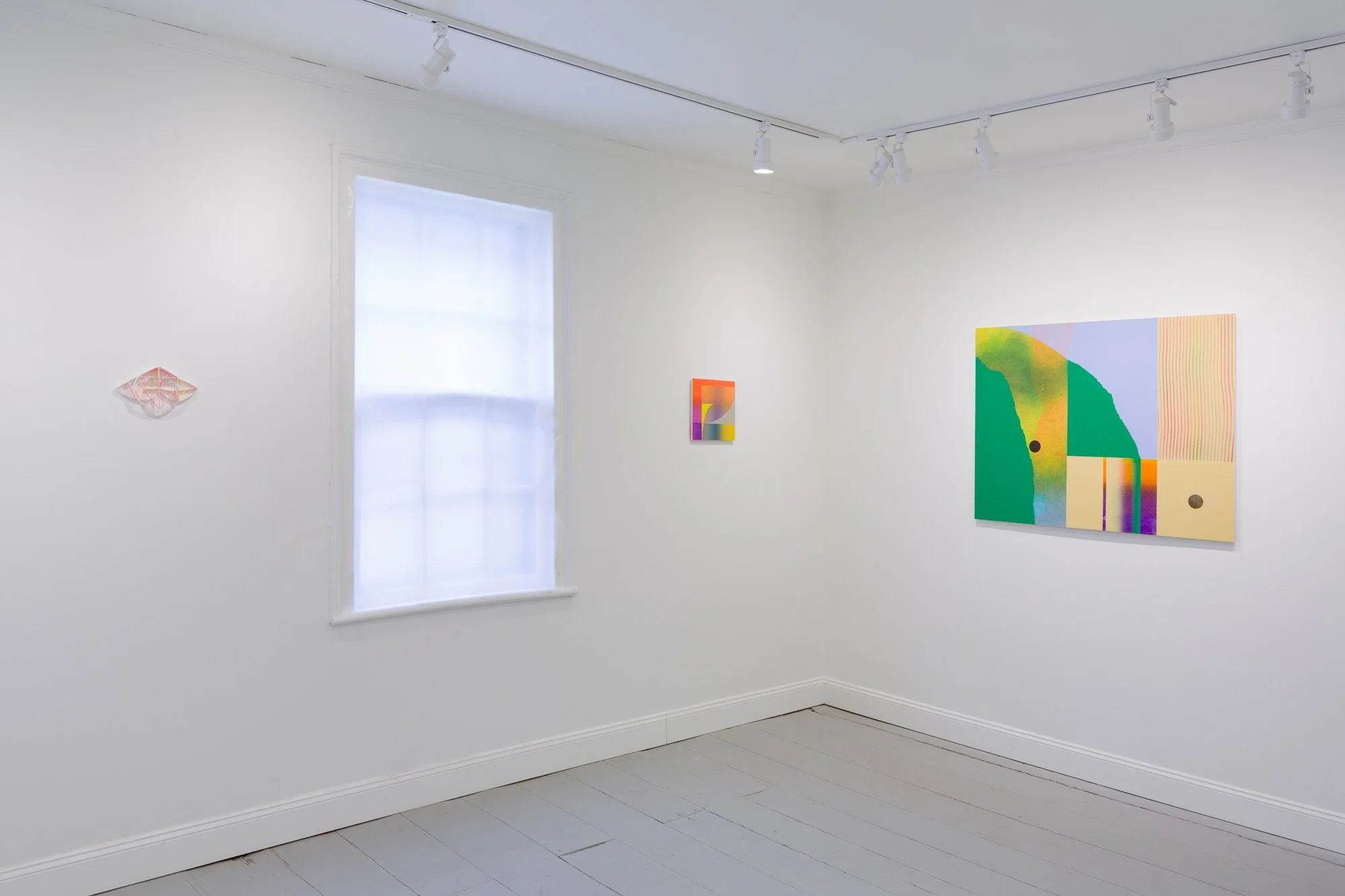 ALEX PAIK
Improvisation #1 from Partial Equilateral Triangle (Curved Trapezoid)
gouache, colored pencil, paper
5 x 9 x 1.25 inches
2022

ANNE SCHAEFER
zero chill 
silkscreen, latex paint on paper, PVC mount
11 x 11 inches 
2023

ANNE SCHAEFER
on diff