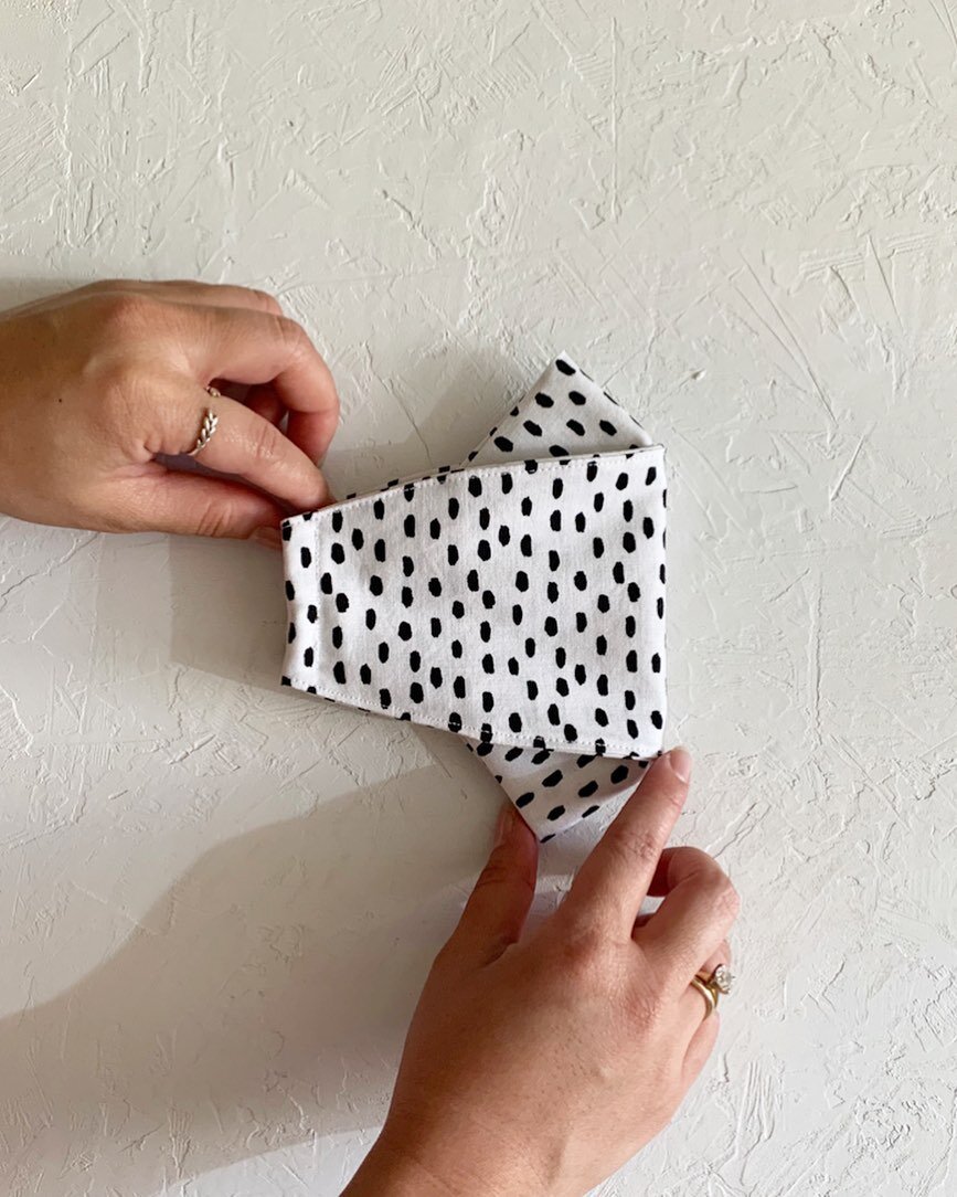 B&amp;W Dalmatian &mdash; the fabric that inspired my packaging inserts lol. Could you tell?! 😜 I&rsquo;ll be adding some new fabrics for the Spring and offering a few more half/half combos soon! Hope y&rsquo;all are having a wonderful week! ☀️
