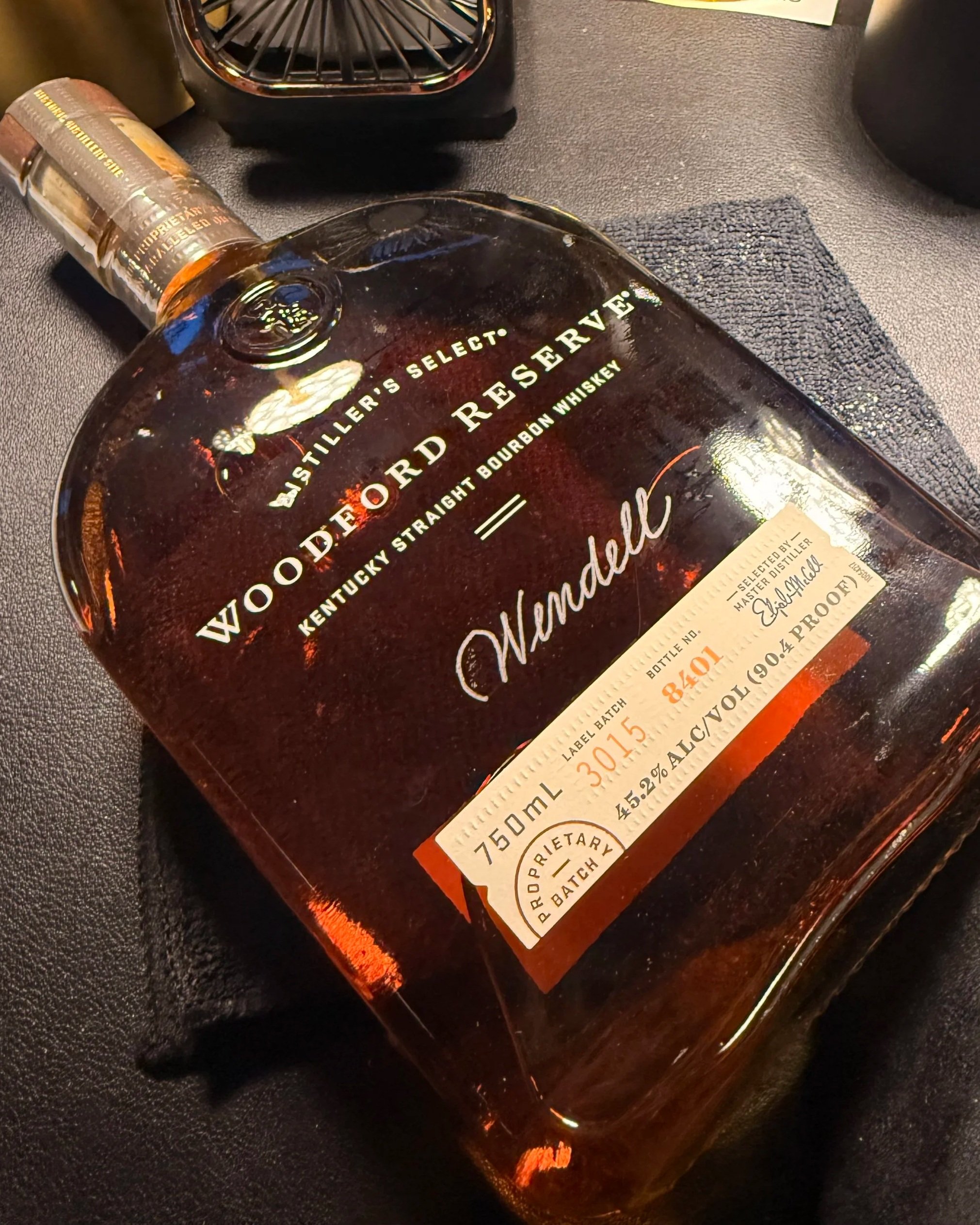dc-engraver-rinelle-hand-engraved-whiskey.jpg