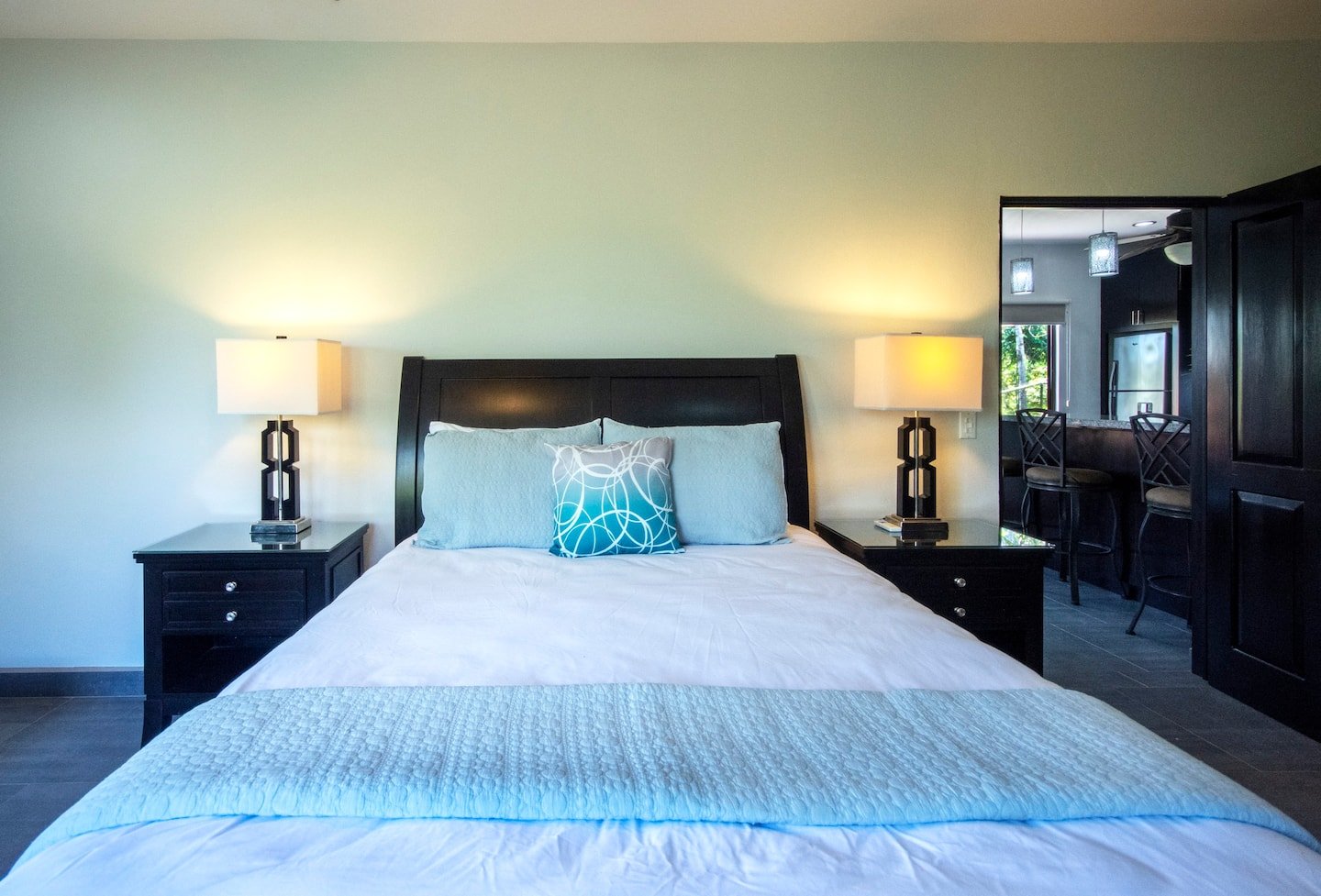 Owner's Chalet - queen bedroom.jpeg