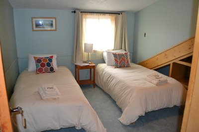 Twin Bedroom.jpeg