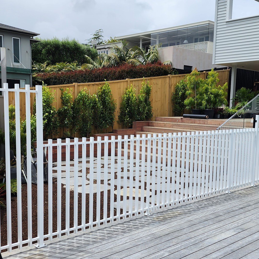 BARR Fencing - Achieve the floating battens look on your next pool fence project in a ready to install panel. Complaint to AS1926 and available in 1200mm &amp; 1800mm high in satin black or pearl white powder coat. Matching gates and hardware also av