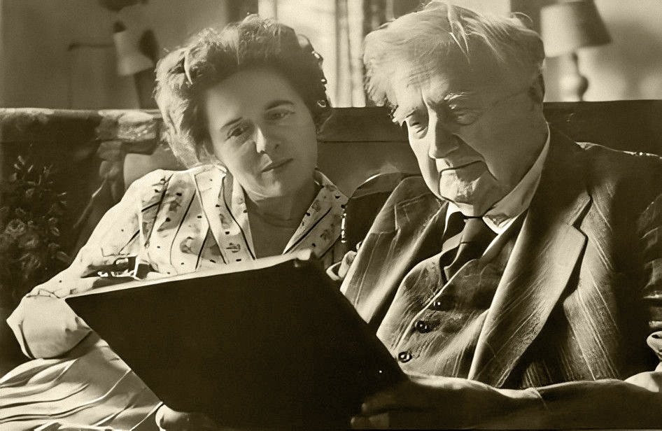 Bard Music Festival Program Four - Heirs and Rebels: British Art Songs