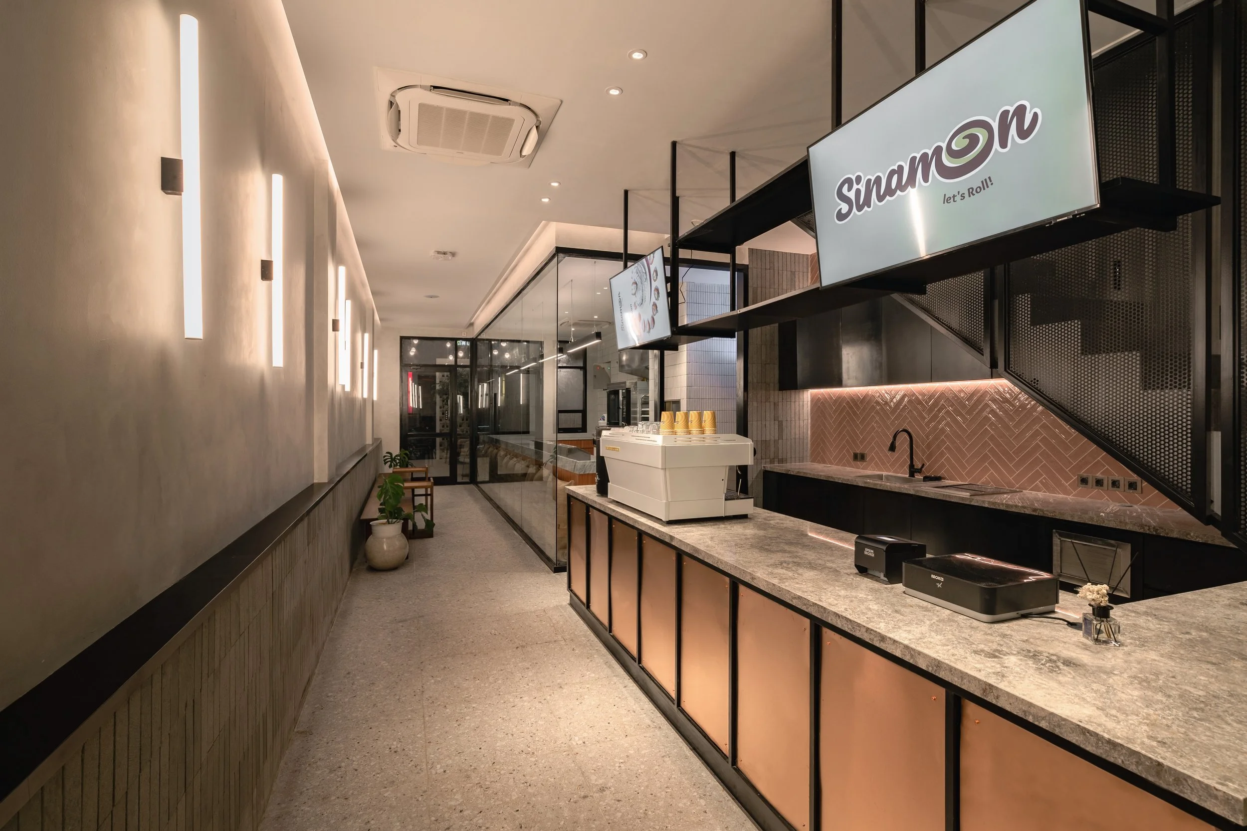 DSC07192 copy copy.jpg