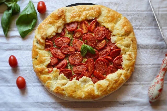 Cherry Tomato Crostata