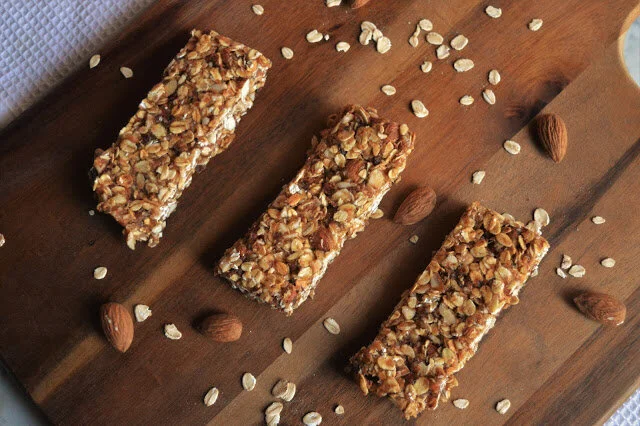 5-Ingredient Granola Bars
