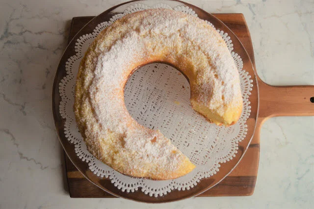 Lemon, Ricotta, Olive Oil Cake