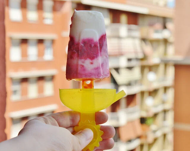 Raspberry Yogurt Popsicles