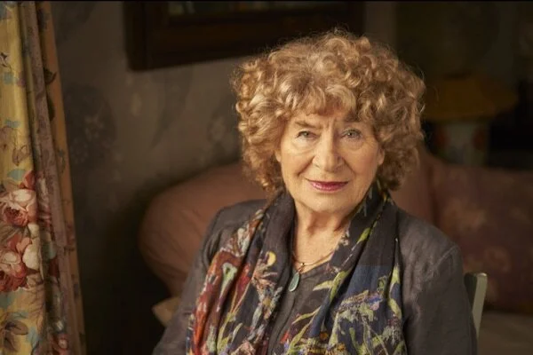 Englands største folkesangerinde, Shirley Collins, udgiver sit andet comeback album