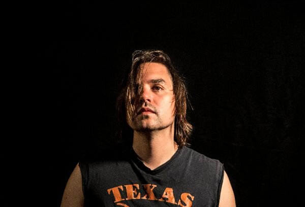 Til september vender Will Butler tilbage med sit andet soloalbum Generations – førstesinglen ’Surrender’ ude nu