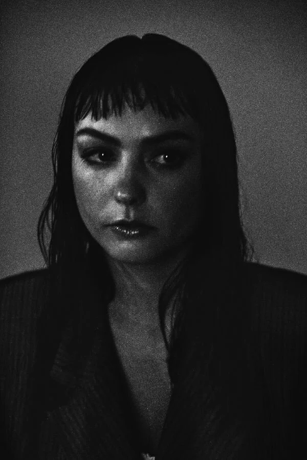 Angel Olsen har netop annonceret sit næste soloalbum Whole New Mess  – ude allerede d. 28. august