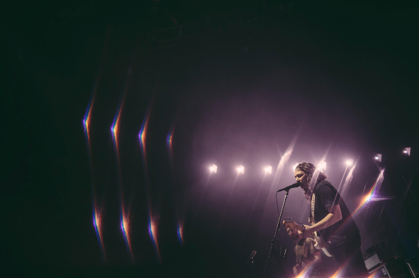 The War On Drugs annoncerer deres første livealbum nogensinde – LIVE DRUGS er ude d. 20. november