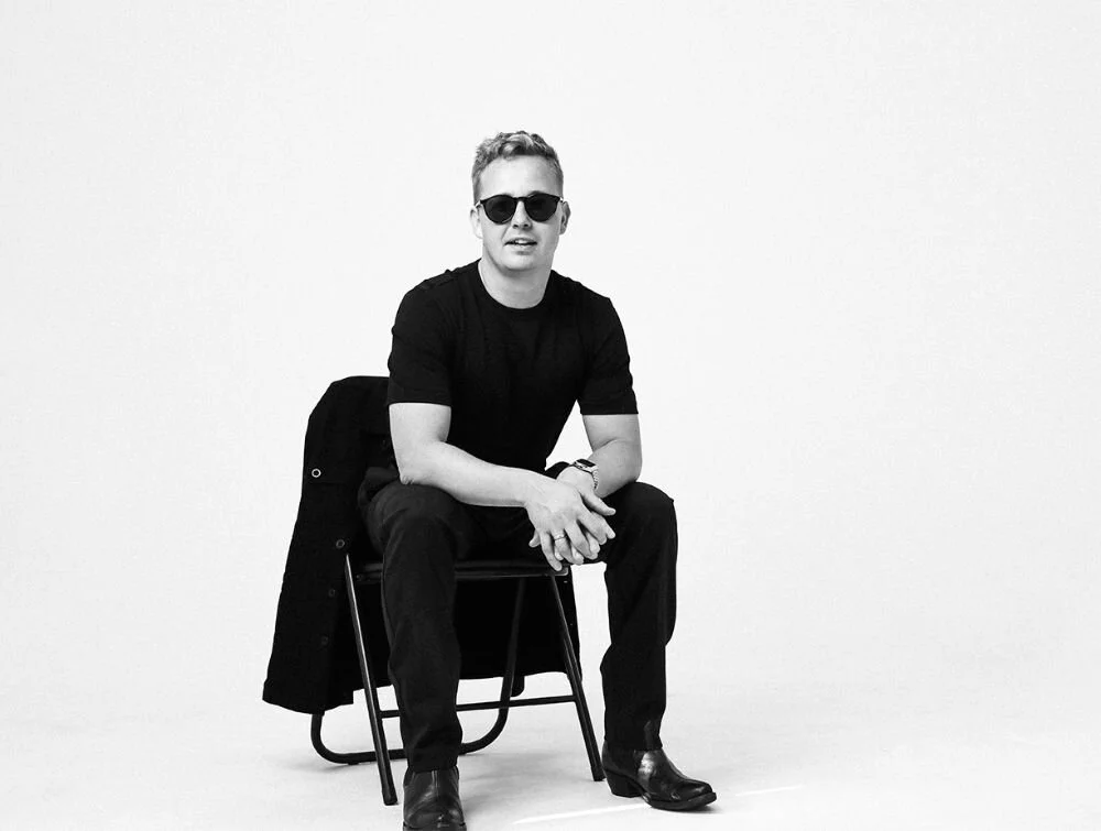 Tobias Stenkjær udsender efter 20 år sin første julesingle 