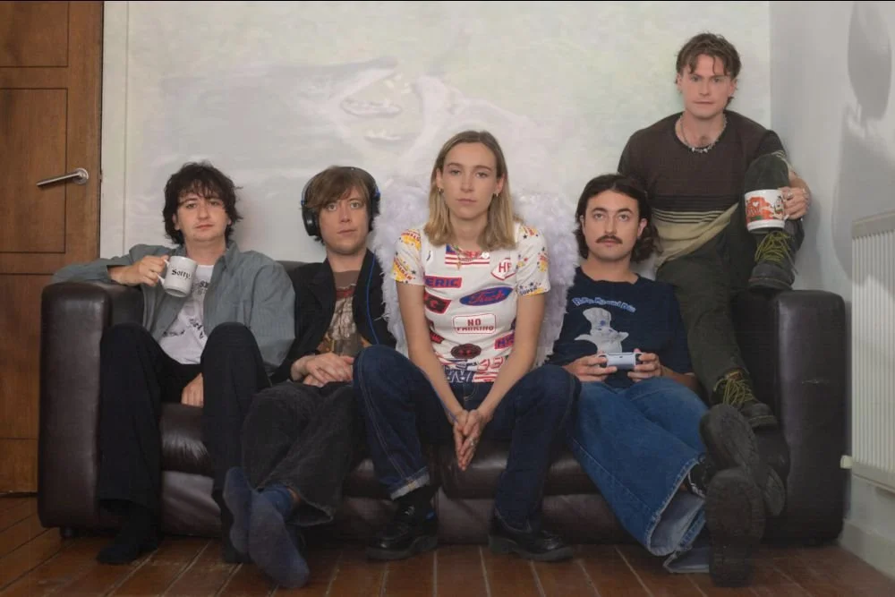 Sorry annoncerer albummet Anywhere But Here - ude d. 7/10 