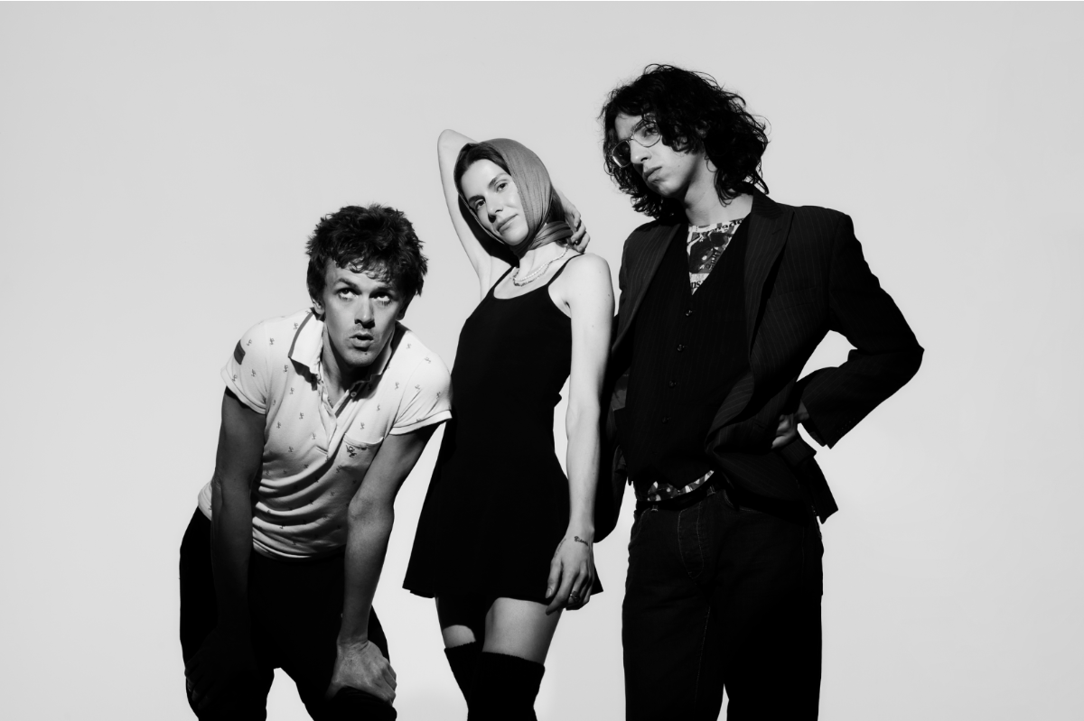 bar italia annoncerer nyt album – ude 17. oktober