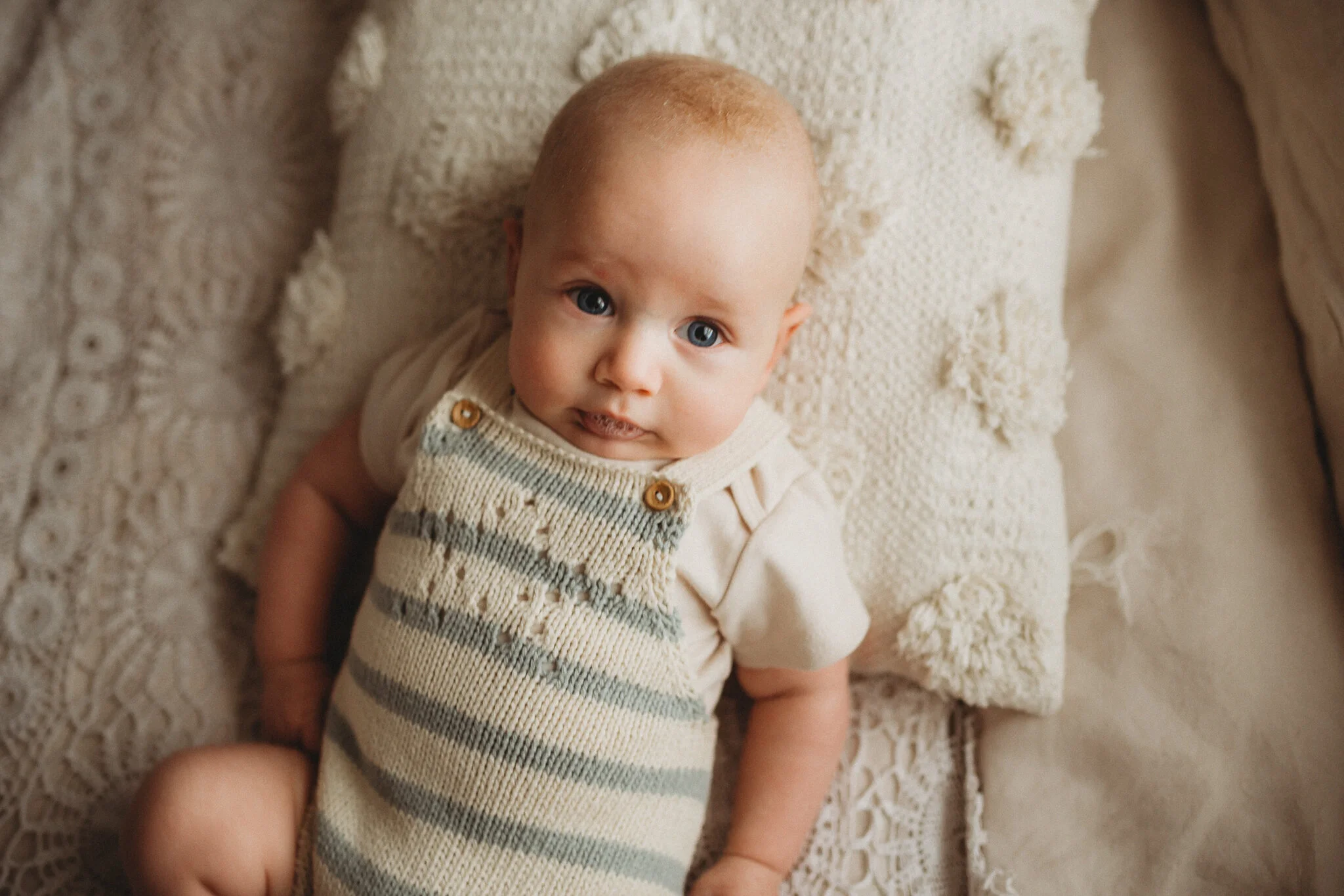 Baby Rudi - 4 months milestone session