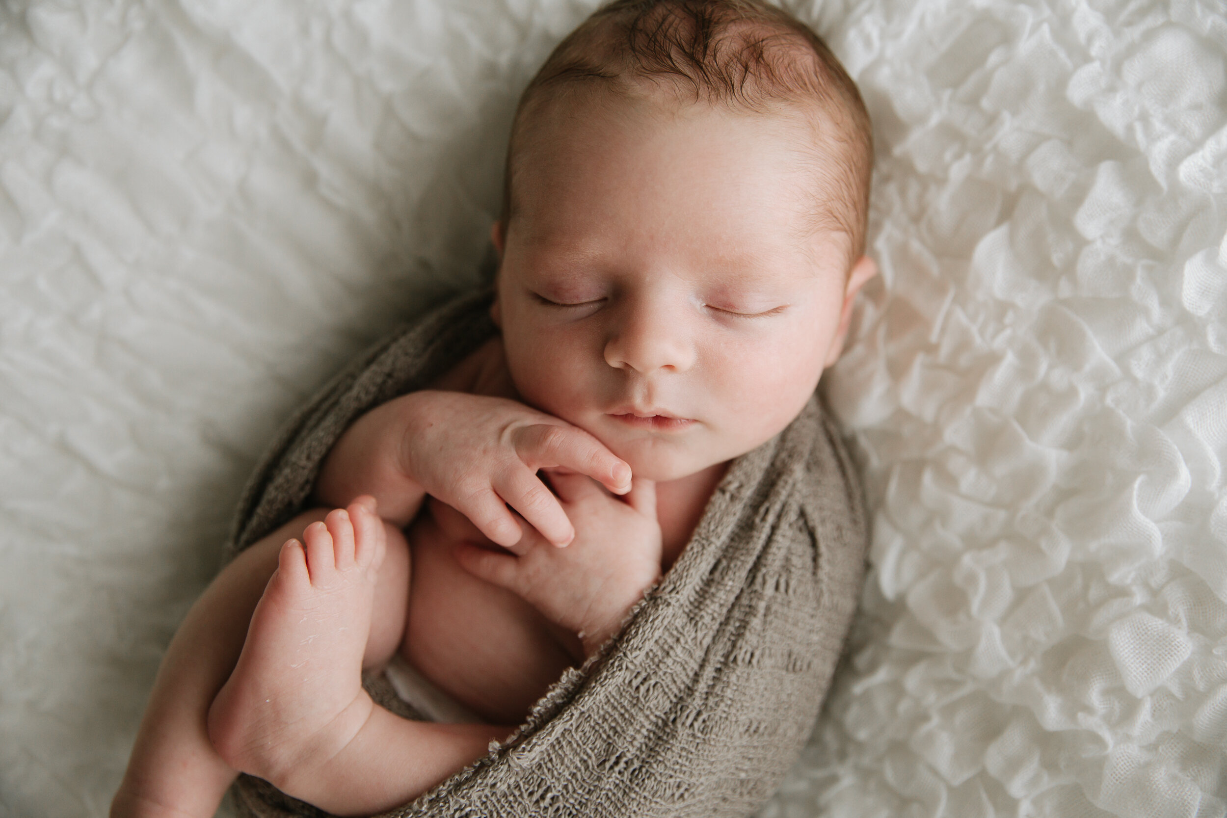 The perfect age for newborn photos | Cornwall baby photographer