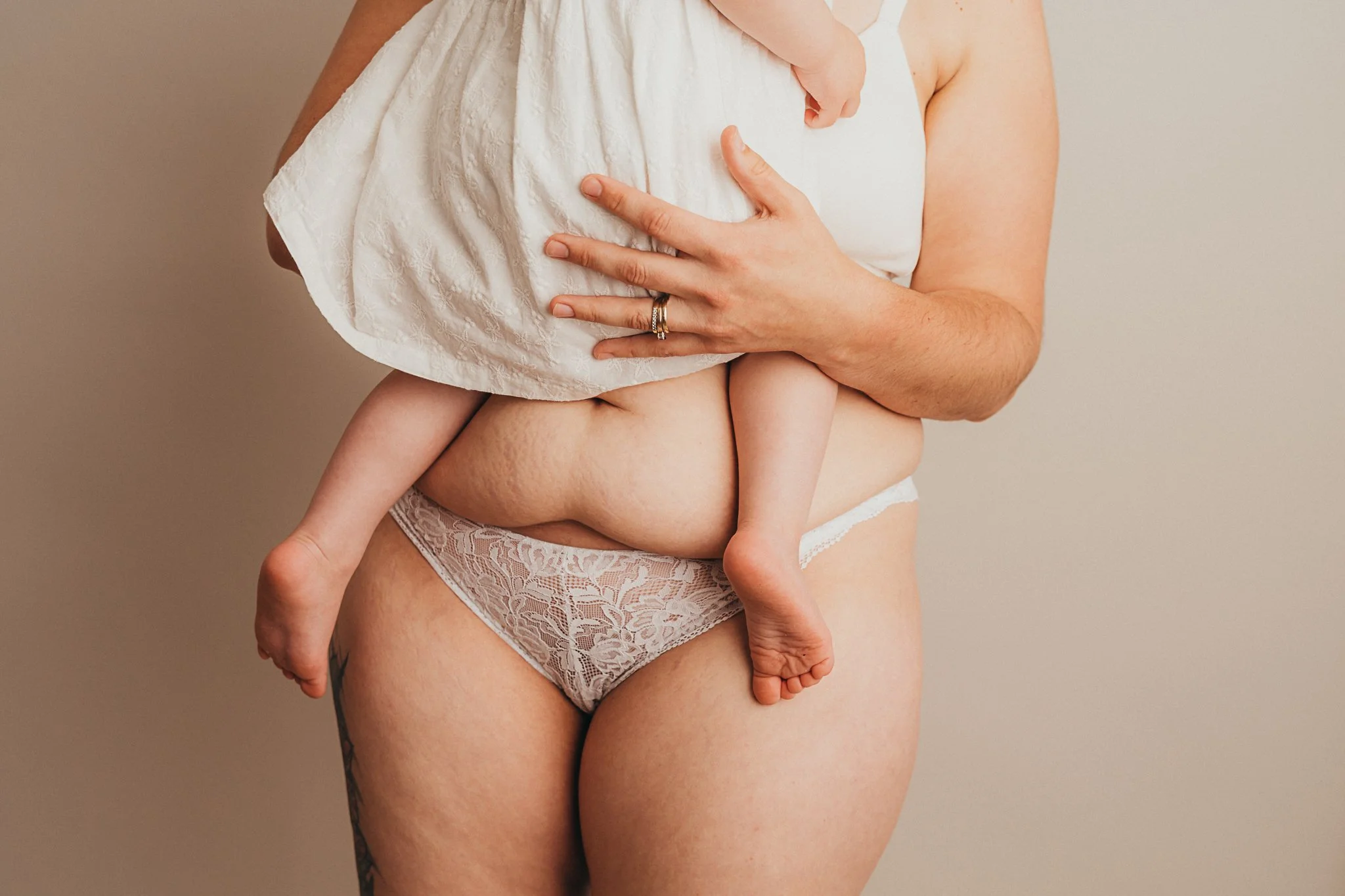Body image in Motherhood | Bodies of Mothers Photography Project