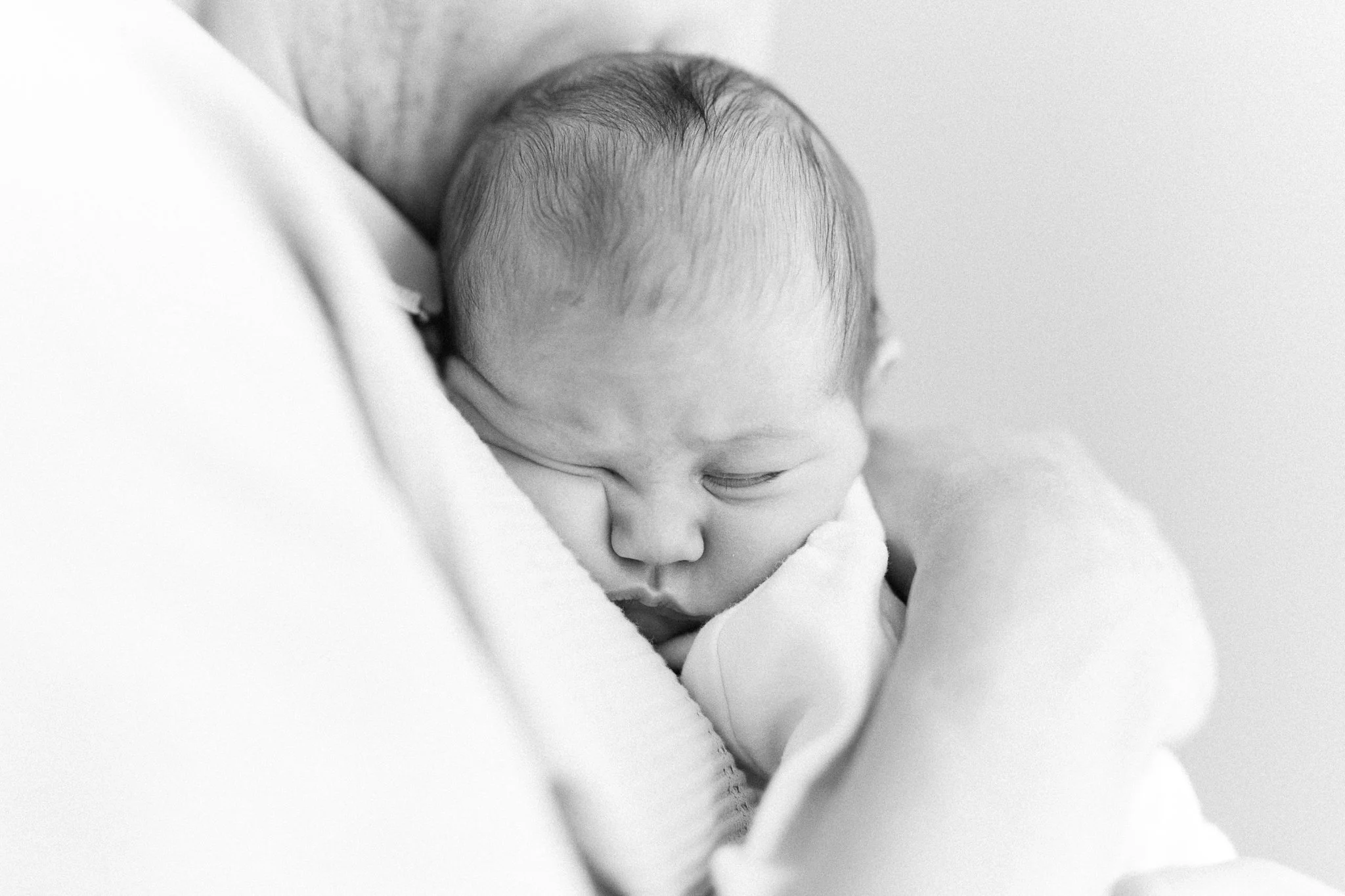Baby Isabella - natural newborn photos in the studio
