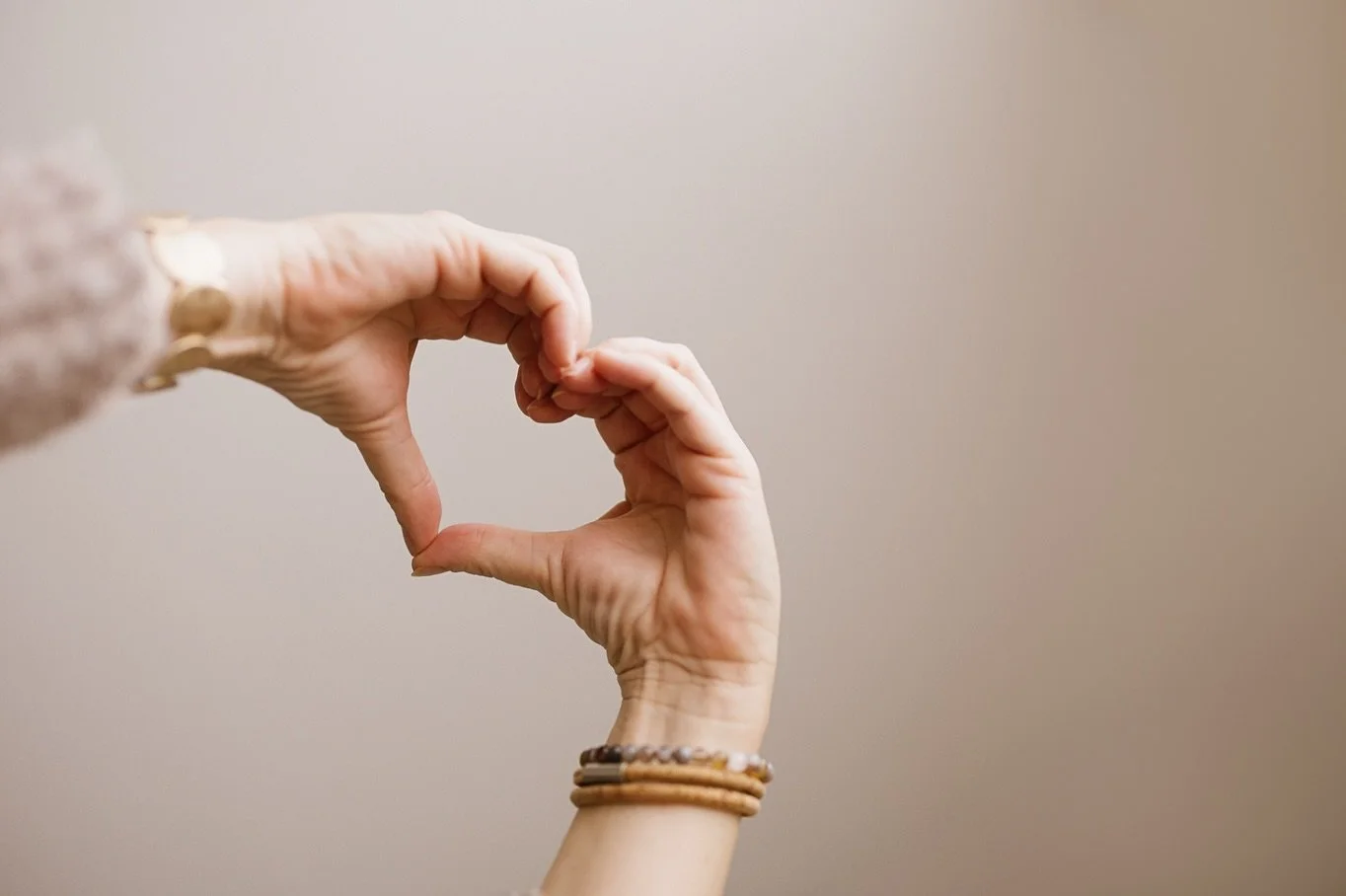 There is more than one kind of love ❤️ May each day give you the kind you need! 

.
.
.
#love #spring #cornwalllife #valentinesday #cornwallphotographer