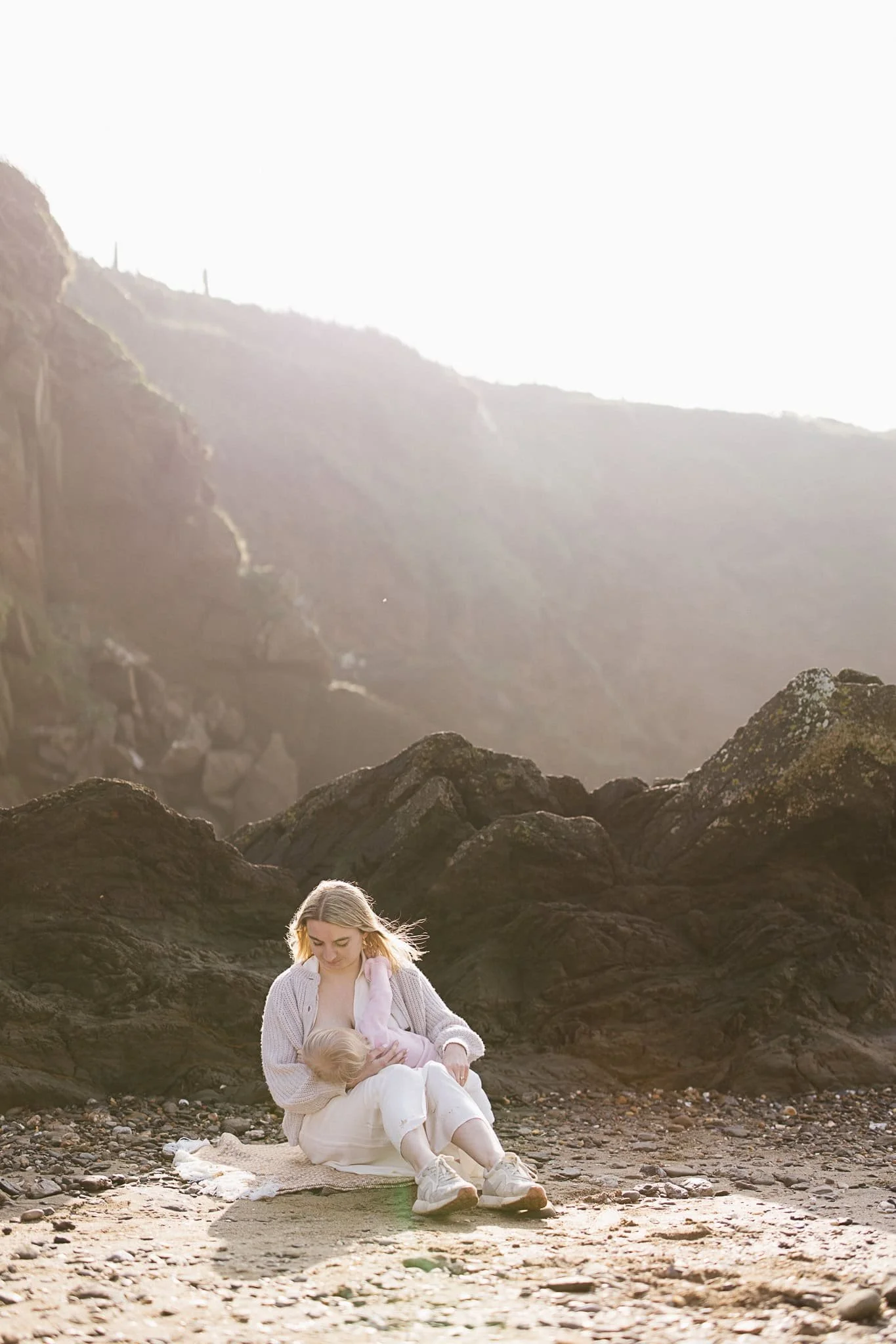 Breastfeeding photoshoots Cornwall 913A6316.jpg