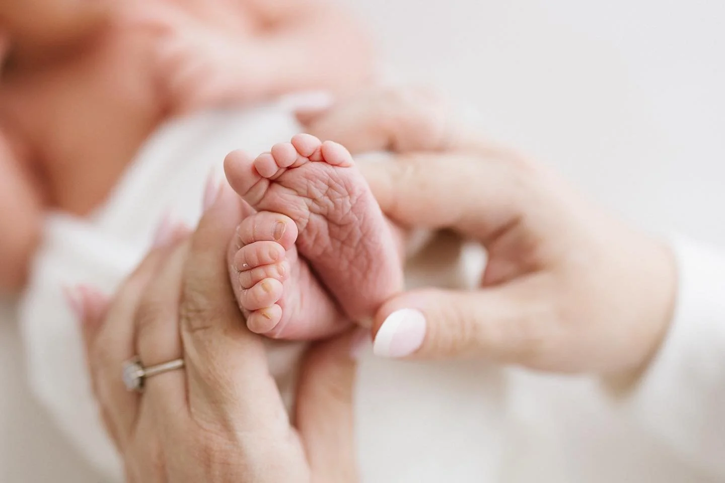 I love all the surprises about each baby - those unique little features that are discovered as the session unfolds.  Like these amazing wrinkly feet 💕
.
.
.
#cornwallnewbornphotographer #newbornphotographycornwall #photooftheday #naturalnewbornphoto